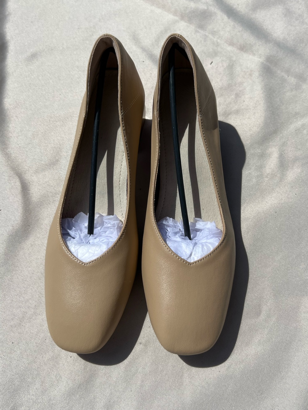 Classic Women's Ballet Flats in Taupe